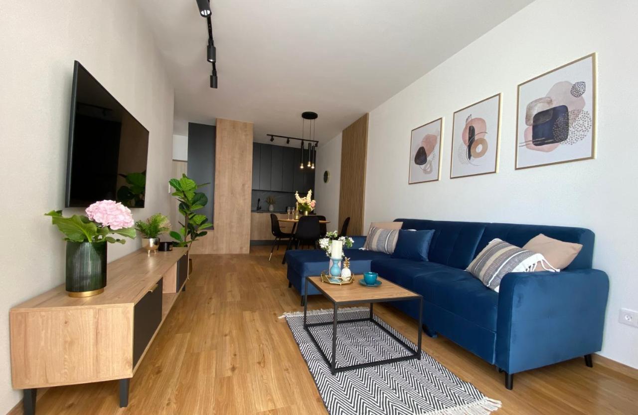 P&A Apartament Gaski  Luaran gambar