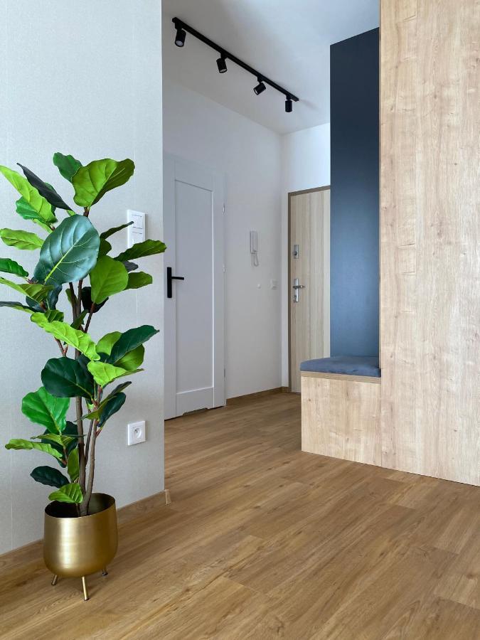 P&A Apartament Gaski  Luaran gambar