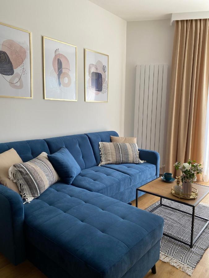 P&A Apartament Gaski  Luaran gambar