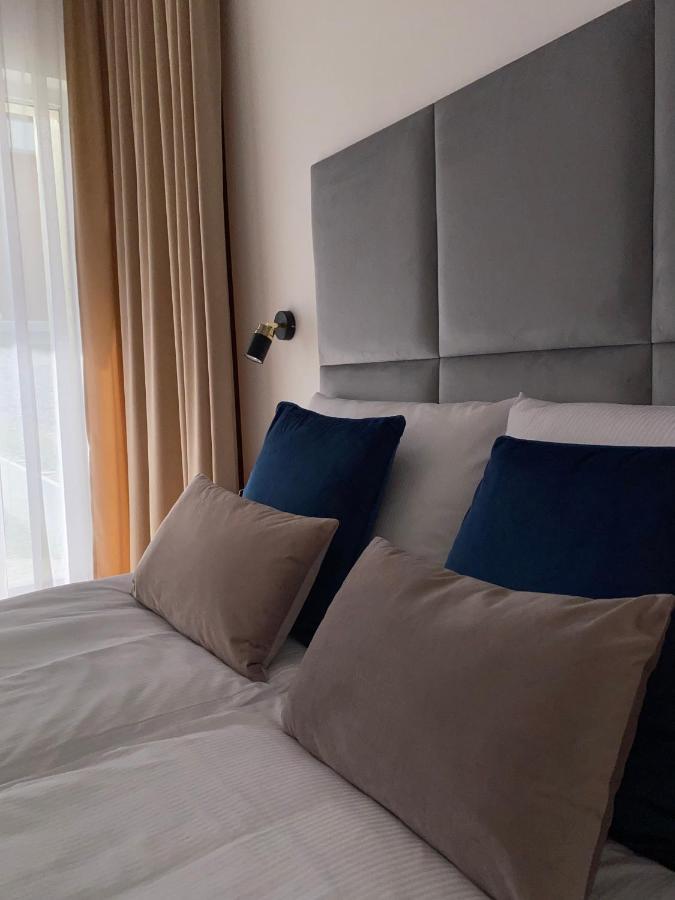 P&A Apartament Gaski  Luaran gambar